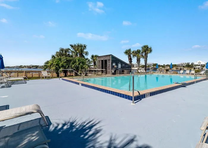 Needle Rush Point Unit C15 Holiday home *